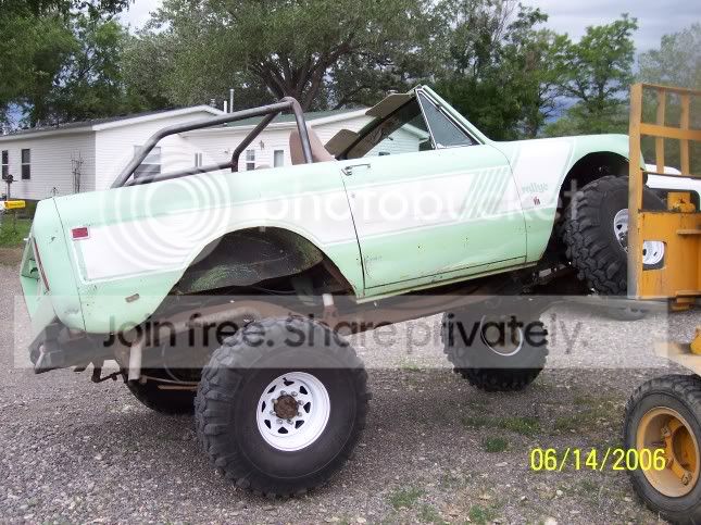 Sideshot.jpg