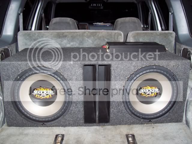 15inchKickerswithnewamp.jpg