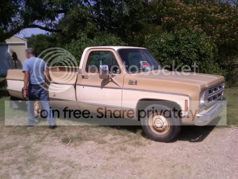 gmc45419765.jpg