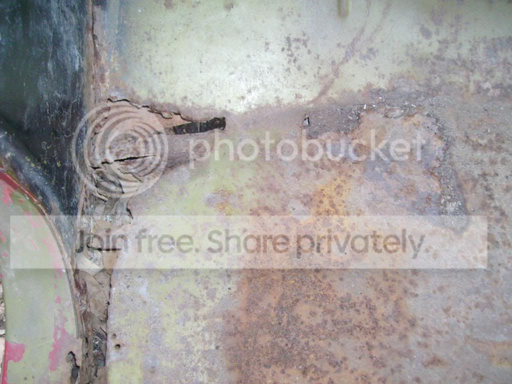 DriversFloorRust.jpg