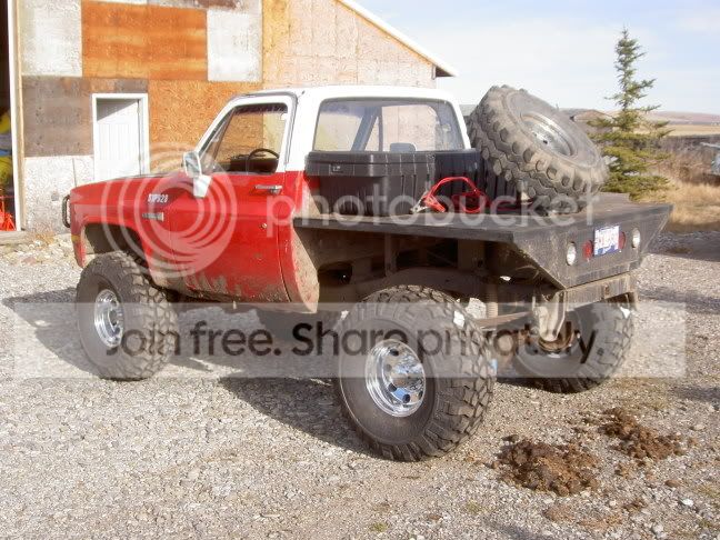 Trucks008.jpg