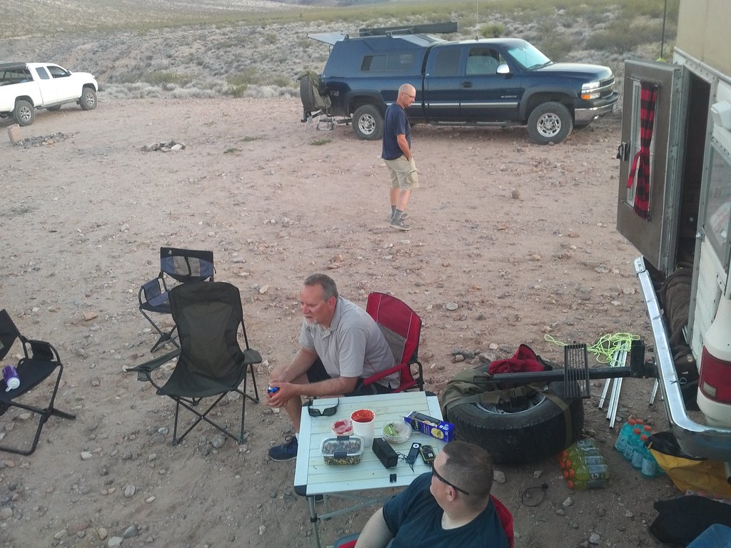 41988455204_f5058ae0e4_b.jpg