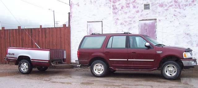2516870561_13b6477cc1_z.jpg