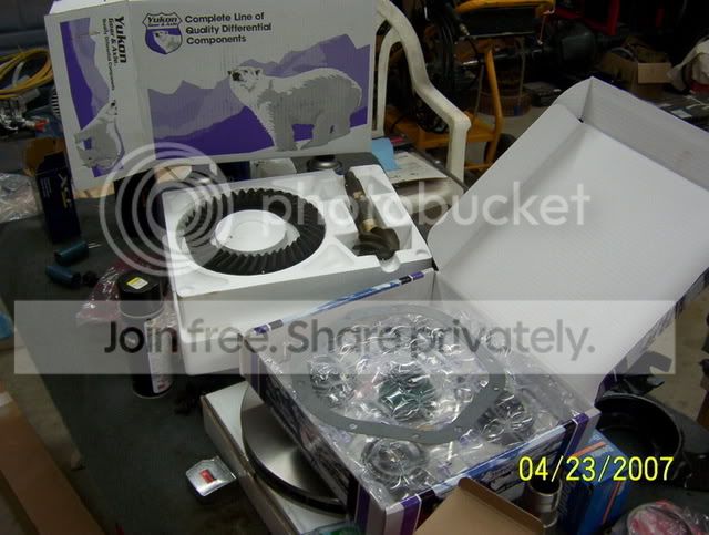 NewGearsandInstallKit.jpg