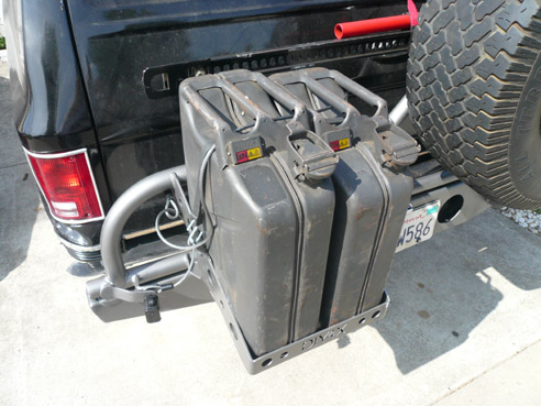 gas_cans.jpg